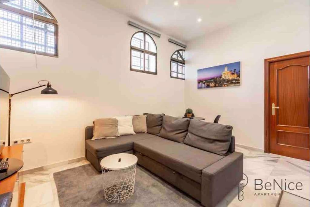 Luxury Apartamento Sevilla Centro -Triana Luaran gambar